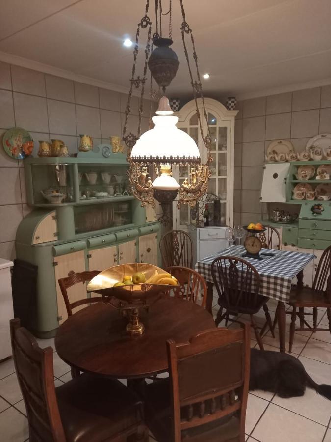 Michael-Angelo Guest House 波切夫斯特鲁姆 外观 照片
