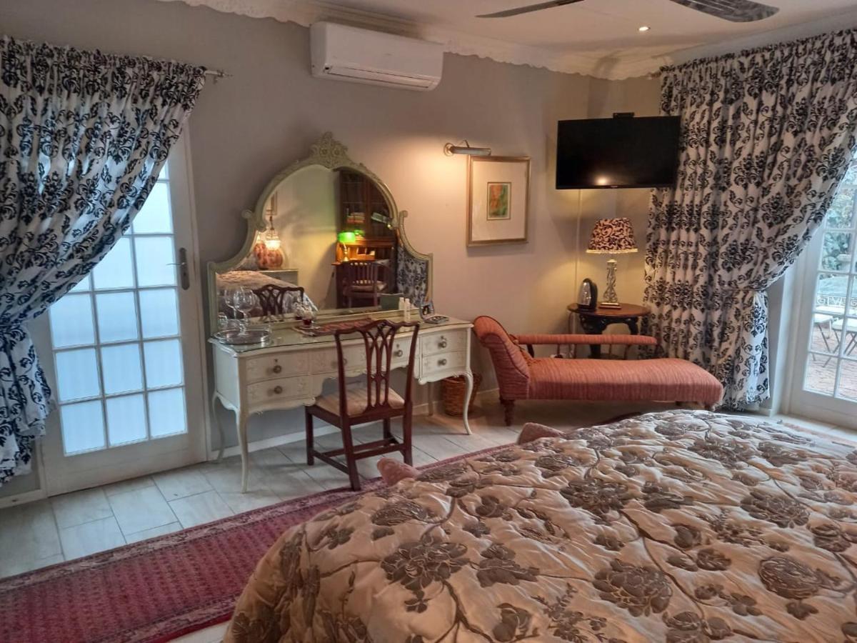 Michael-Angelo Guest House 波切夫斯特鲁姆 外观 照片